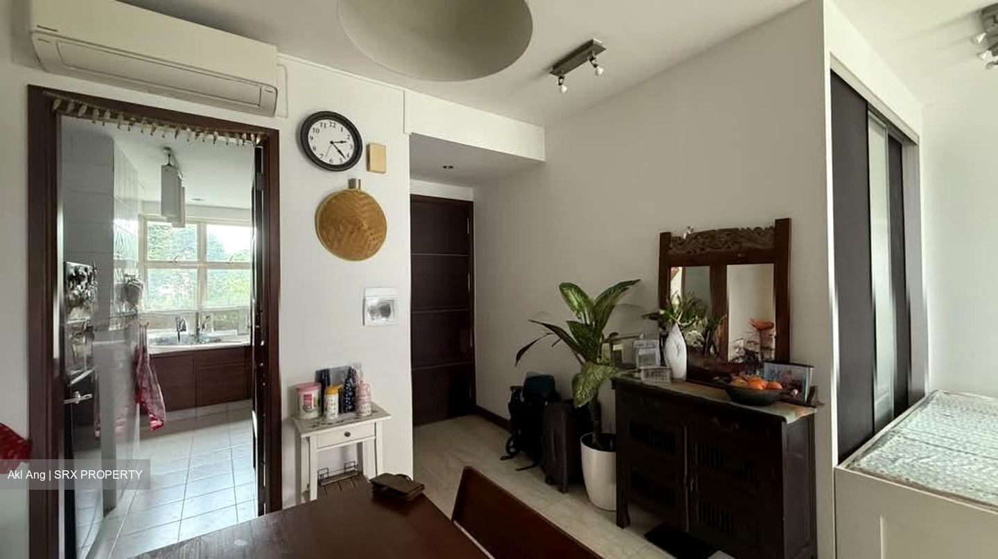 Hillington Green (D23), Condominium #568595801